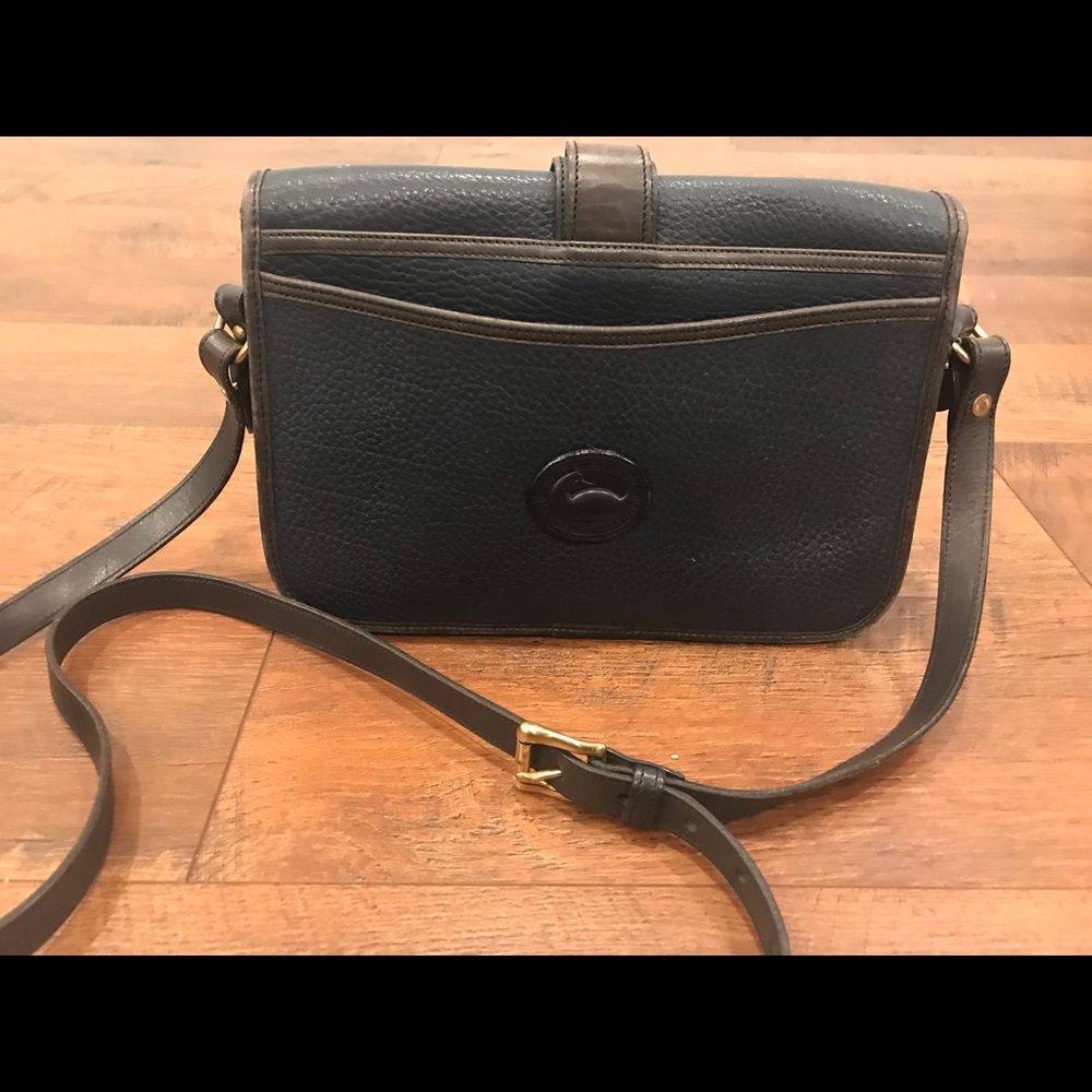 Vintage Dooney & Bourke Navy crossbody bag